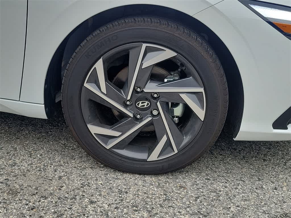 Thumbnail: 2025 Hyundai Elantra - 5
