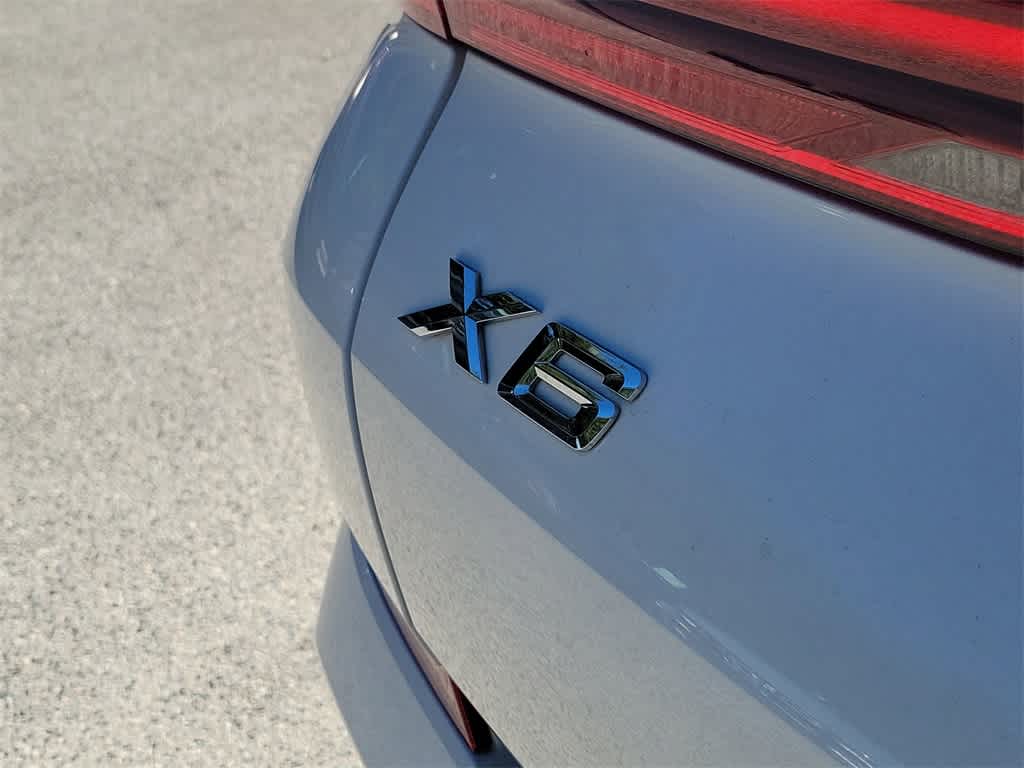 Thumbnail: 2020 BMW X6 - 8