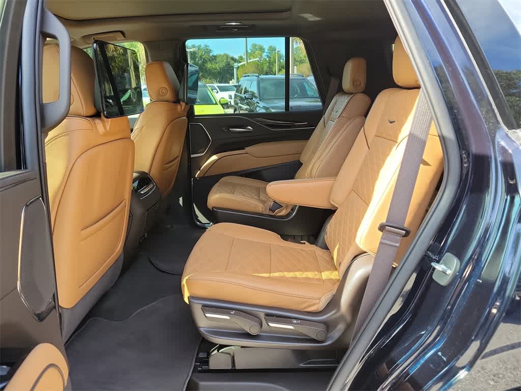 Thumbnail: 2023 Cadillac Escalade - 11