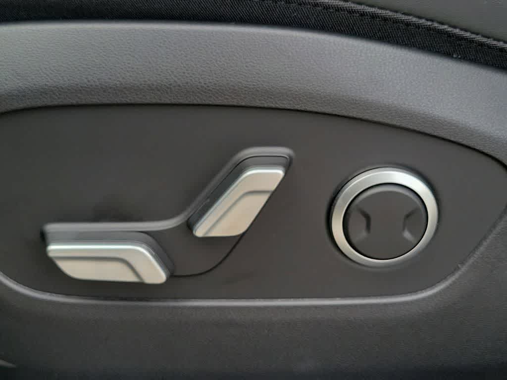 Thumbnail: 2026 Hyundai Ioniq - 22