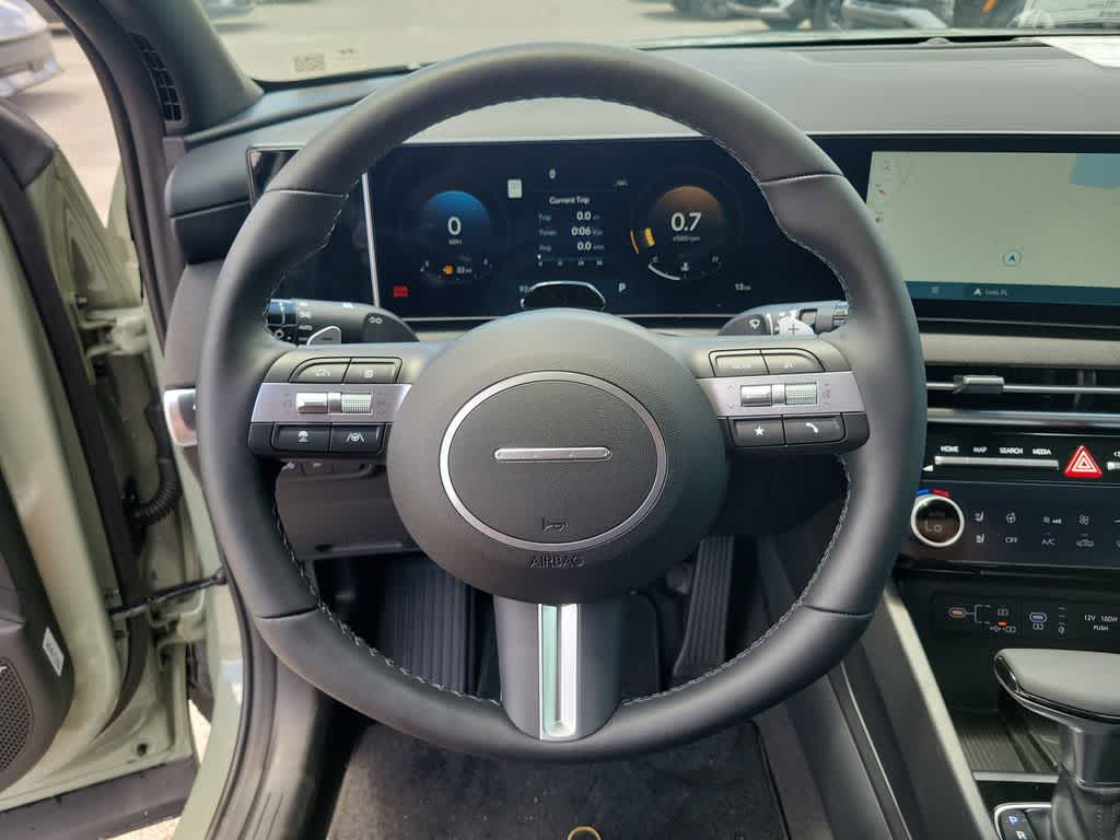 Thumbnail: 2025 Hyundai Santa Cruz - 24