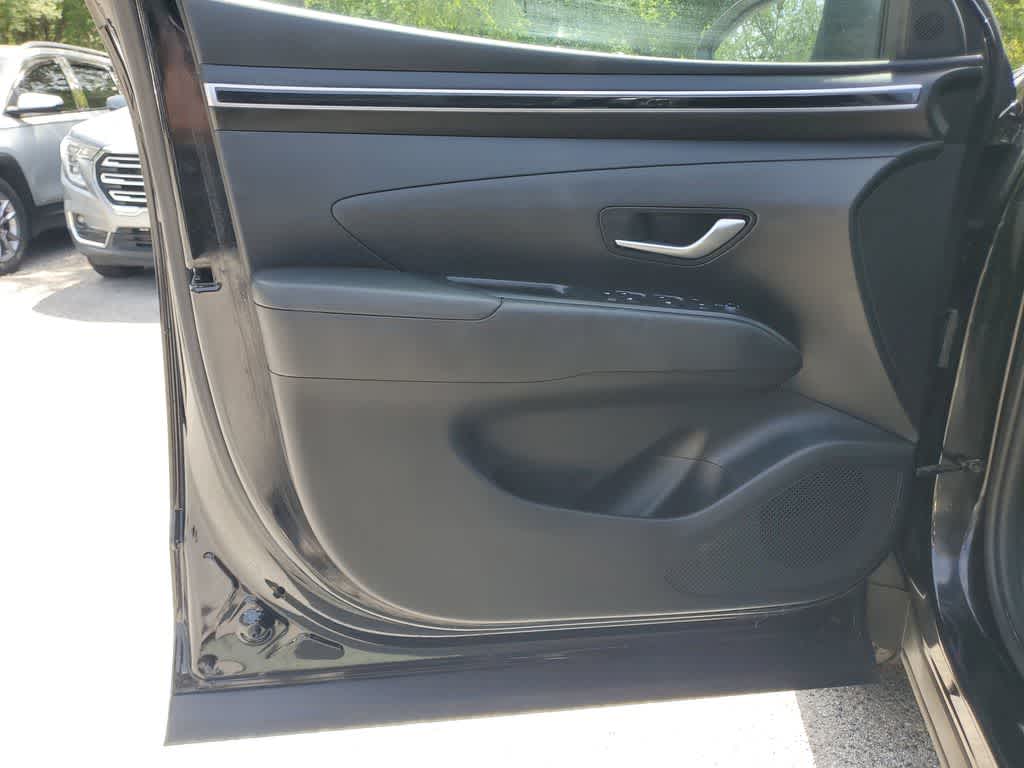 Thumbnail: 2022 Hyundai Santa Cruz - 15