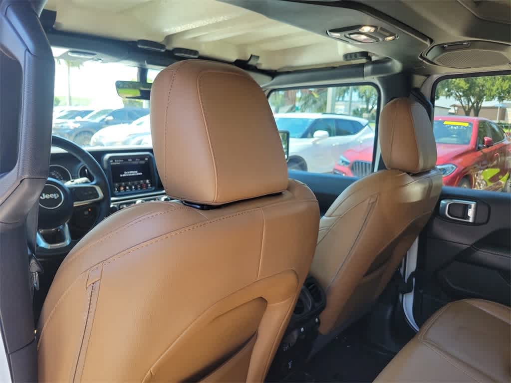 Thumbnail: 2021 Jeep Wrangler - 11