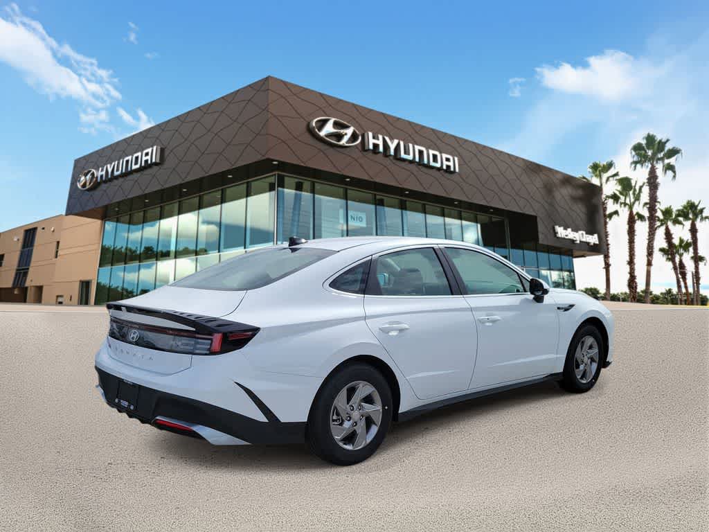 Thumbnail: 2026 Hyundai Sonata - 3