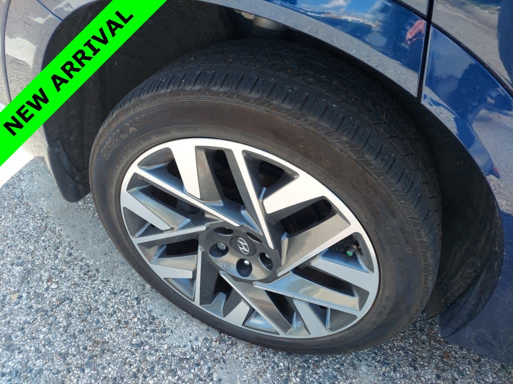 Thumbnail: 2022 Hyundai Santa Fe - 4