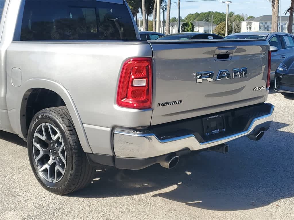 Thumbnail: 2025 RAM 1500 - 8