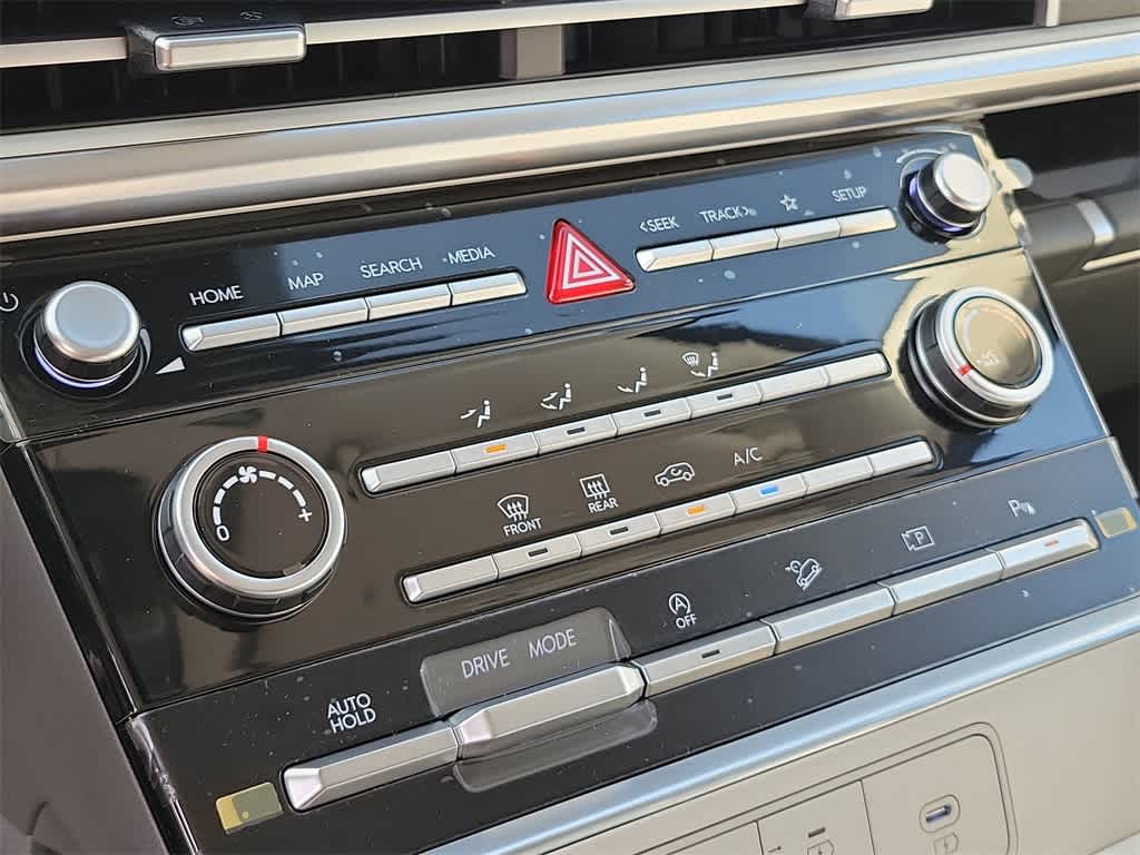 2025 Hyundai Santa Fe SE 33