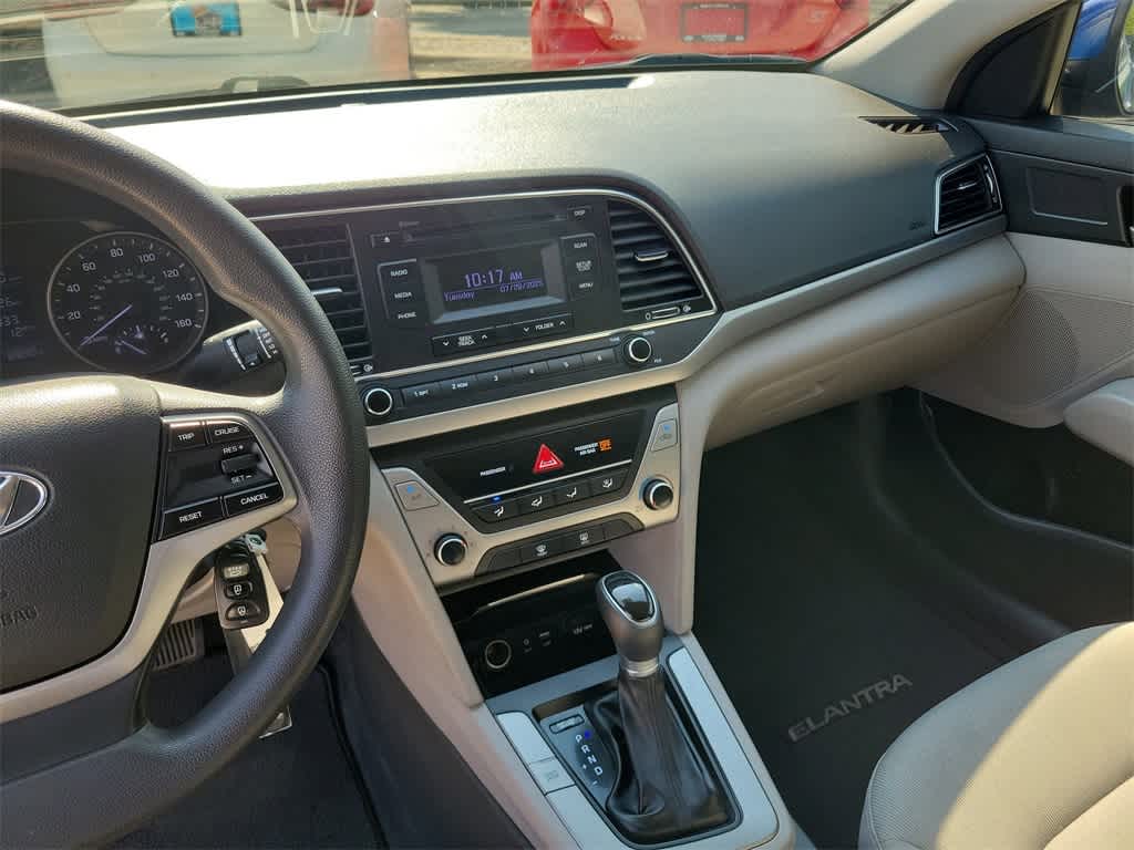 Thumbnail: 2018 Hyundai Elantra - 30