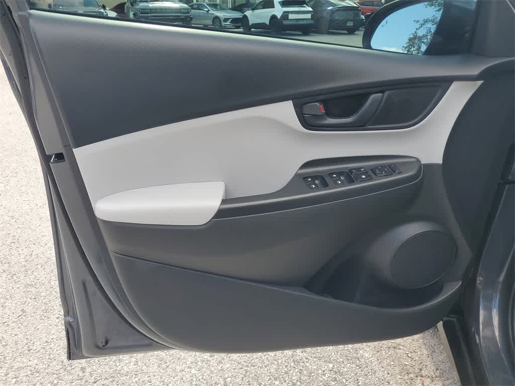 Thumbnail: 2023 Hyundai Kona - 18