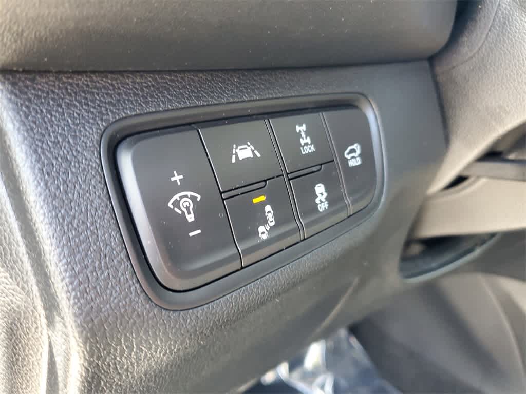 Thumbnail: 2019 Hyundai Santa Fe - 21