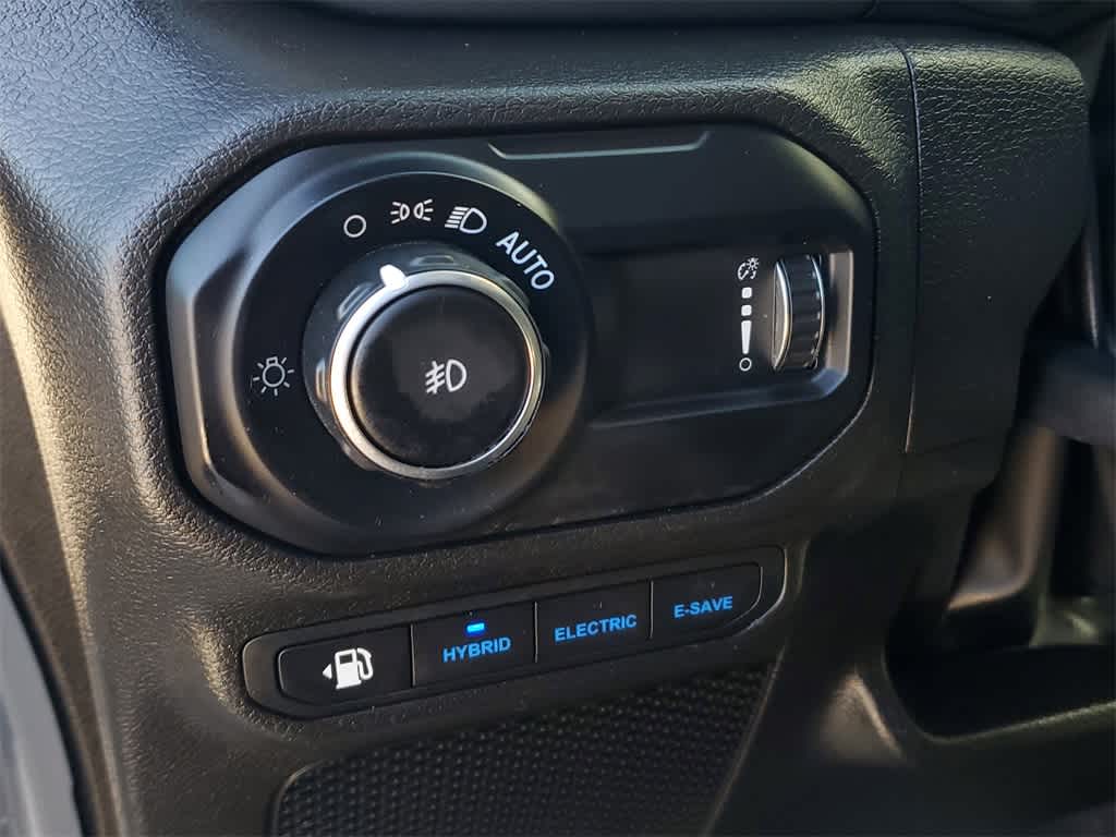 Thumbnail: 2023 Jeep Wrangler - 19