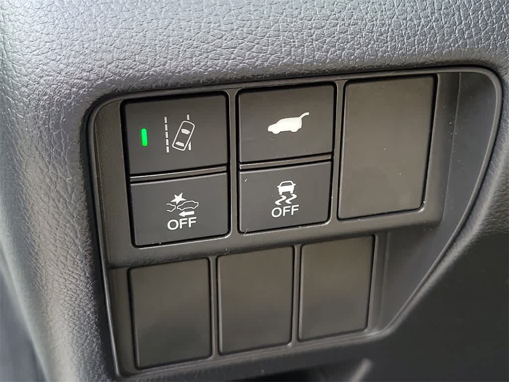 Thumbnail: 2018 Honda CR-V - 21