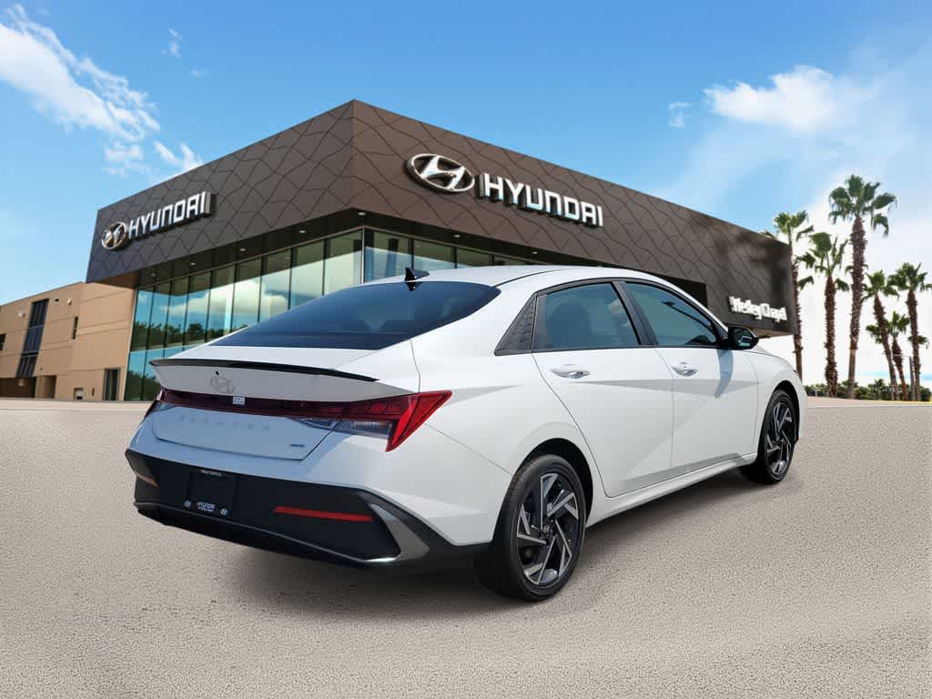 Thumbnail: 2025 Hyundai Elantra - 3
