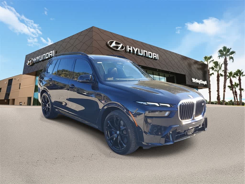 Thumbnail: 2024 BMW X7 - 4