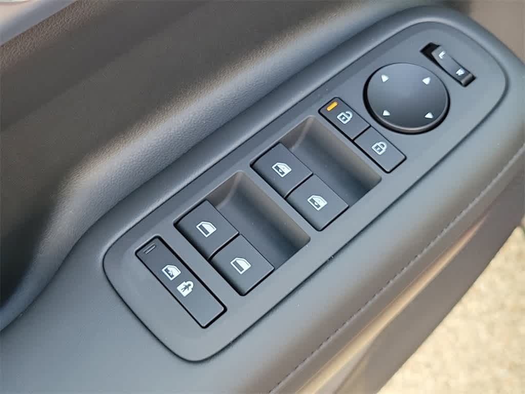 Thumbnail: 2025 Hyundai Santa Fe - 16