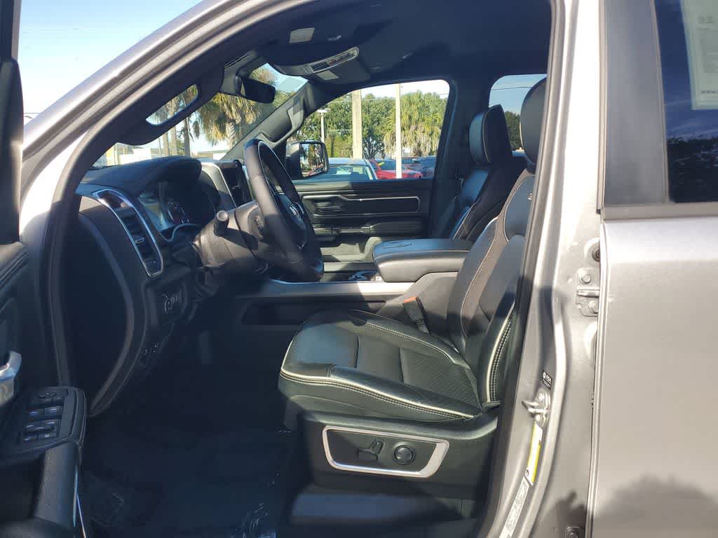 Thumbnail: 2025 RAM 1500 - 23