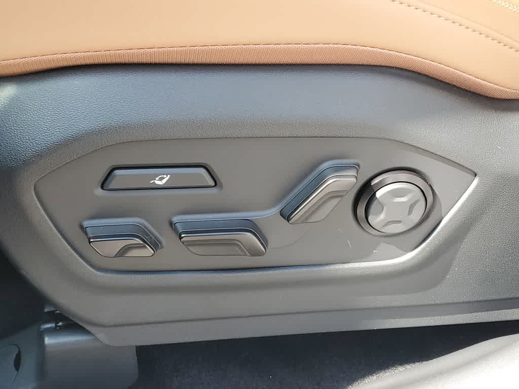 Thumbnail: 2026 Hyundai Santa Fe - 21