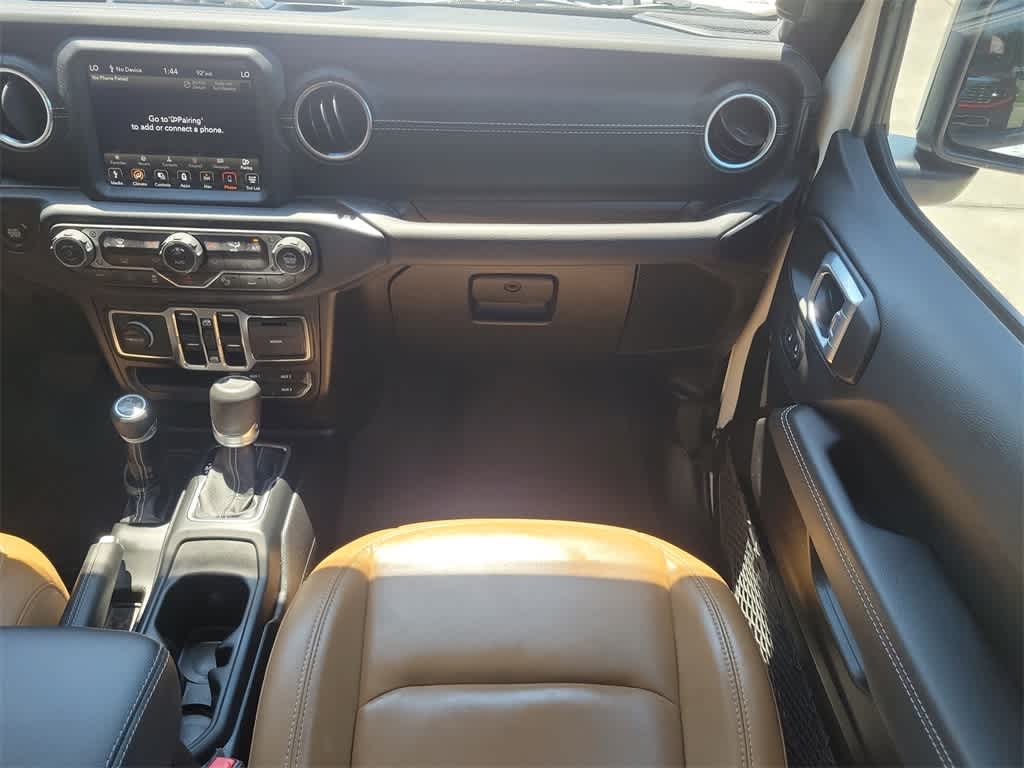 Thumbnail: 2021 Jeep Wrangler - 14