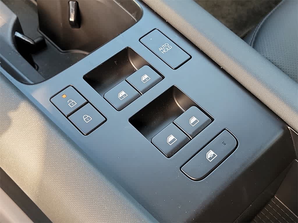 Thumbnail: 2024 Hyundai Ioniq 6 - 28