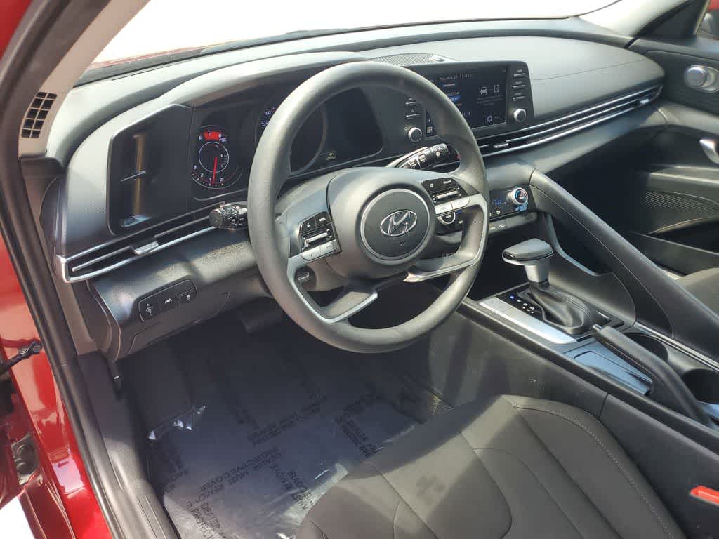 Thumbnail: 2023 Hyundai Elantra - 21