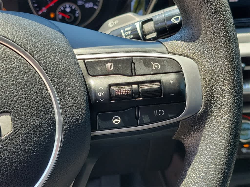 2023 Kia K5 LXS 24