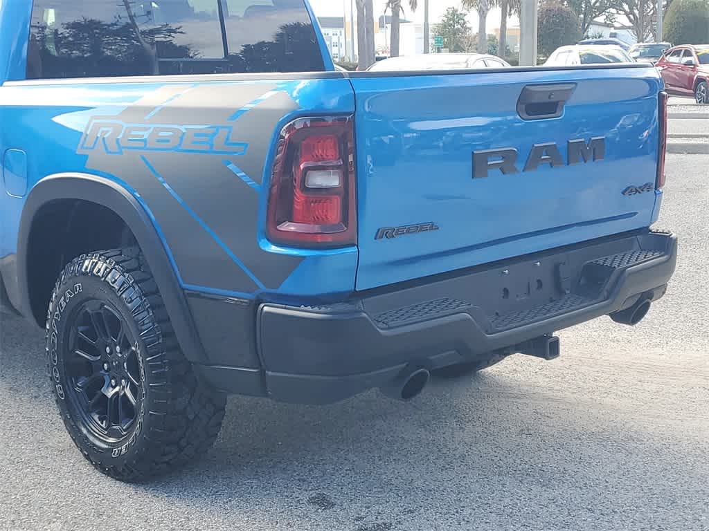 Thumbnail: 2025 RAM 1500 - 8