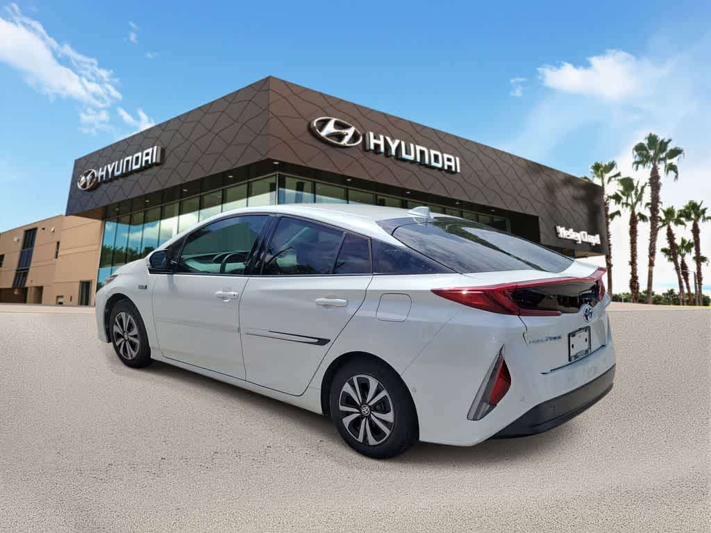 Thumbnail: 2017 Toyota Prius Prime - 2