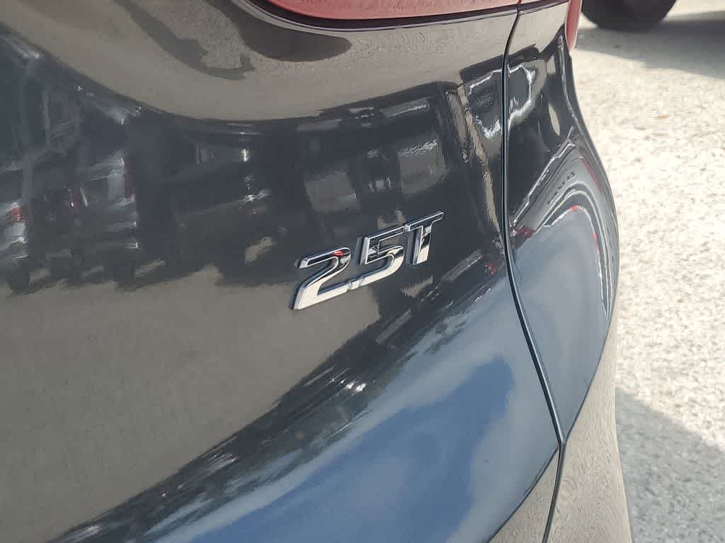 Thumbnail: 2023 Hyundai Santa Fe - 6