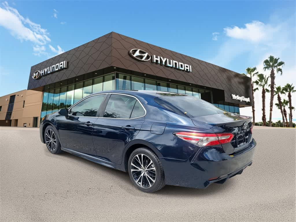 Thumbnail: 2018 Toyota Camry - 2