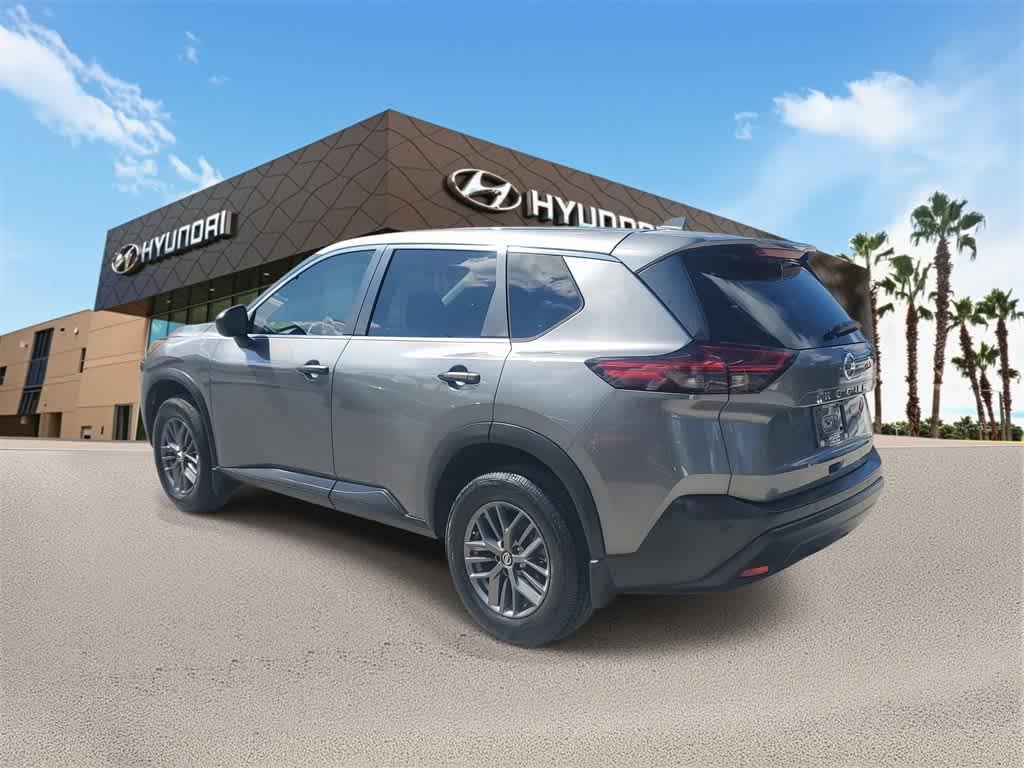 Thumbnail: 2021 Nissan Rogue - 2