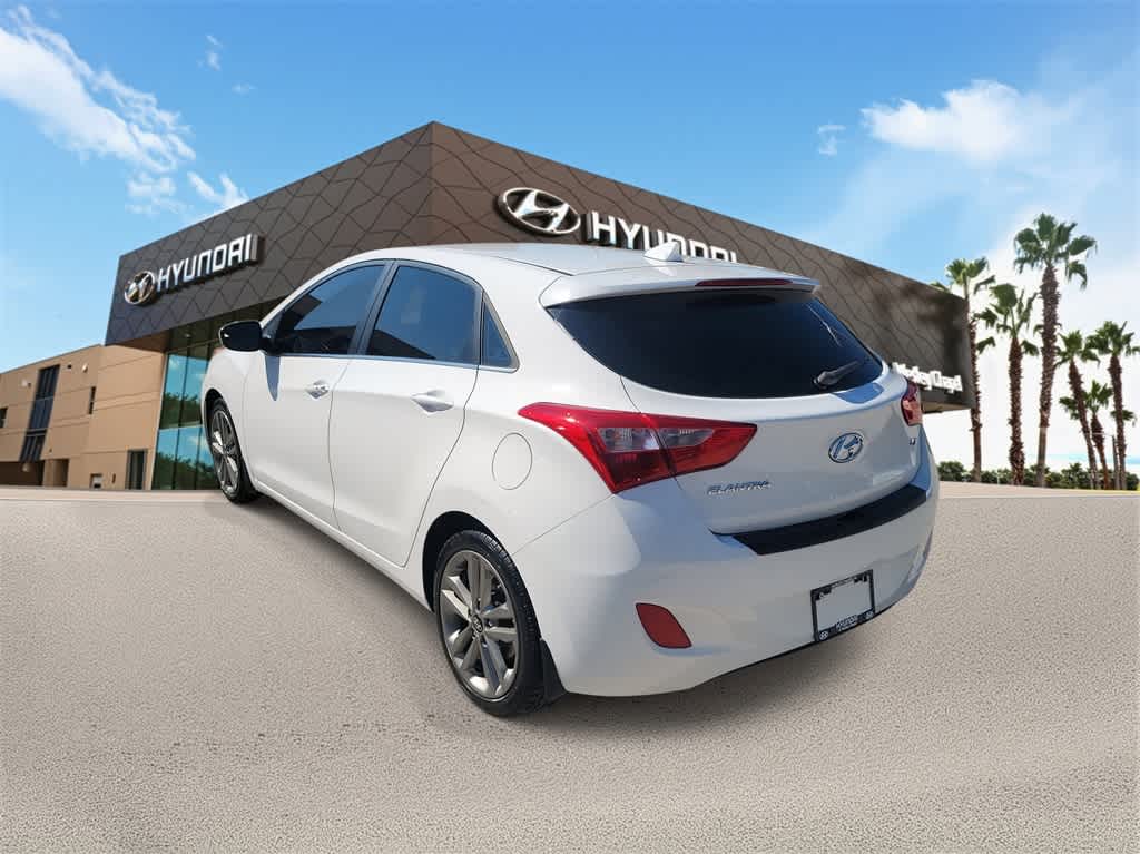 Thumbnail: 2016 Hyundai Elantra - 4