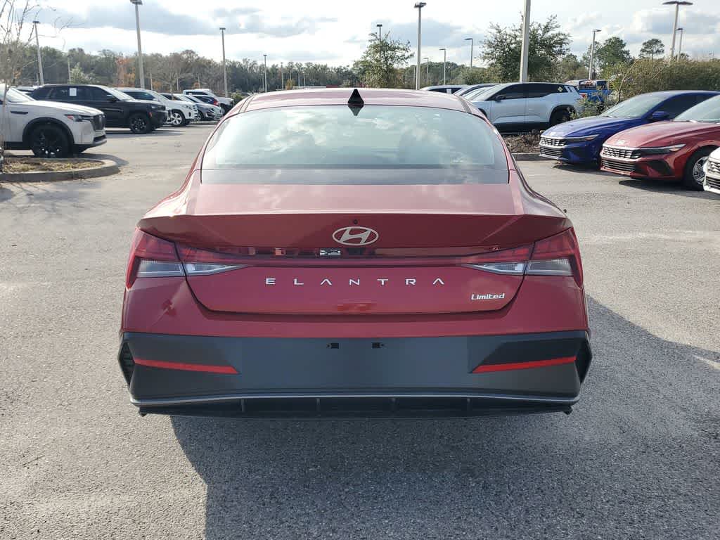 Thumbnail: 2025 Hyundai Elantra - 10