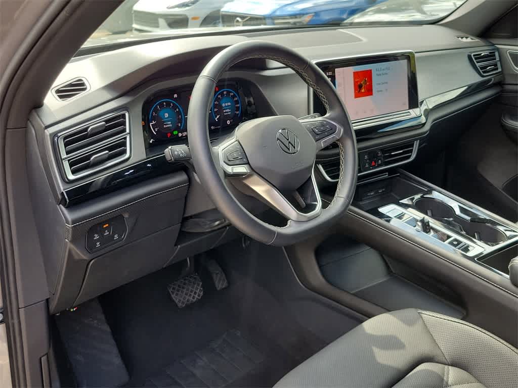 Thumbnail: 2024 Volkswagen Atlas - 15
