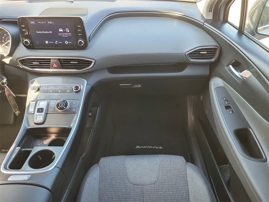 Thumbnail: 2022 Hyundai Santa Fe - 16