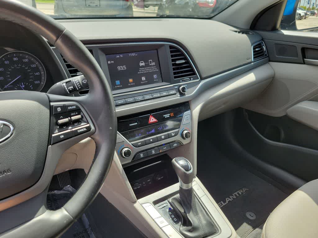 Thumbnail: 2018 Hyundai Elantra - 30
