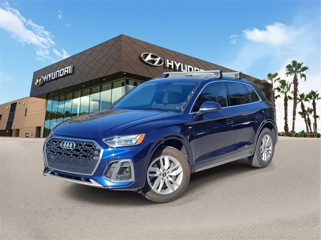 Thumbnail: 2022 Audi Q5 - 1
