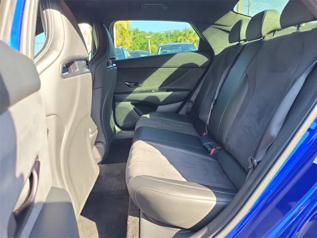 Thumbnail: 2023 Hyundai Elantra - 7