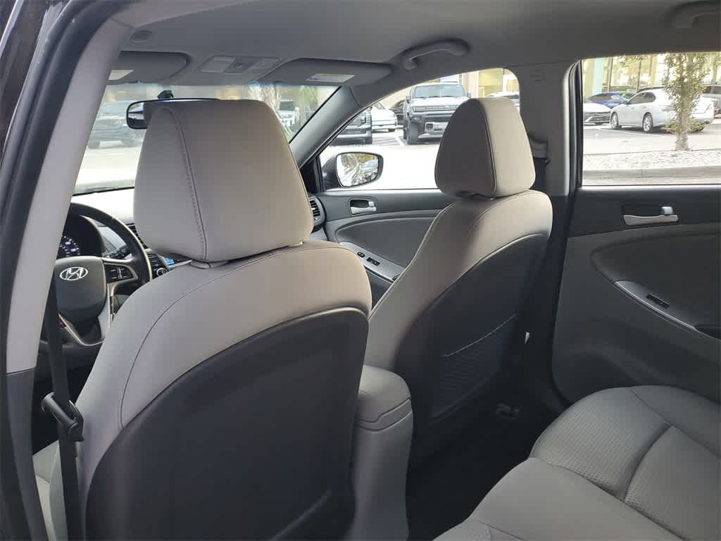 Thumbnail: 2017 Hyundai Accent - 12