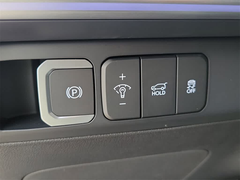 Thumbnail: 2025 Hyundai Santa Fe - 21