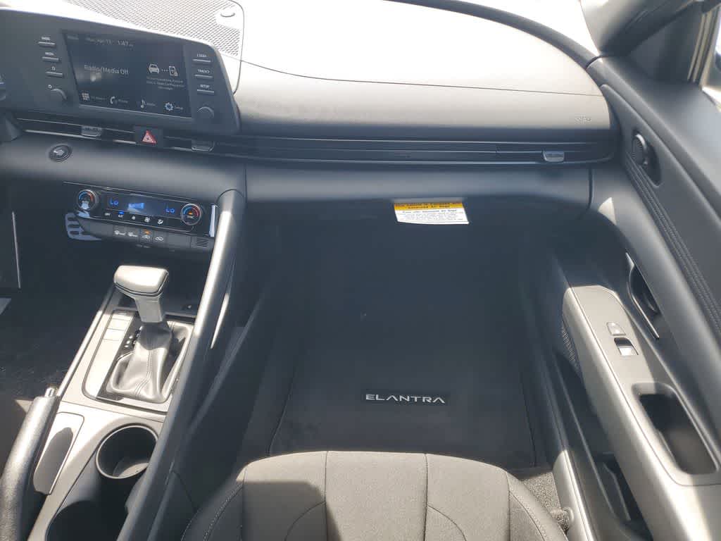 Thumbnail: 2026 Hyundai Elantra - 12