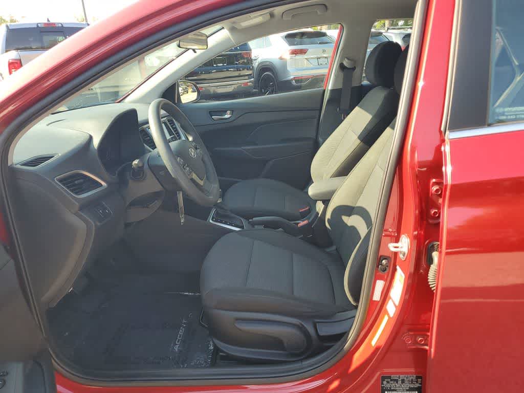 Thumbnail: 2022 Hyundai Accent - 21