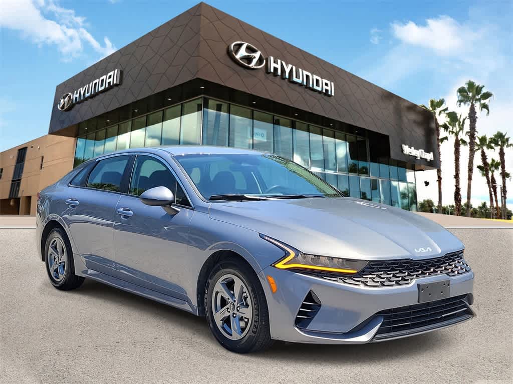 2023 Kia K5 LXS 4