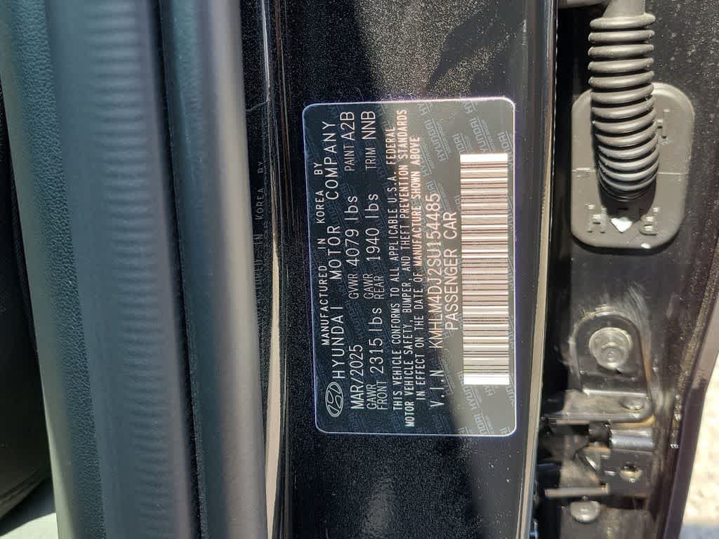 Thumbnail: 2025 Hyundai Elantra - 18