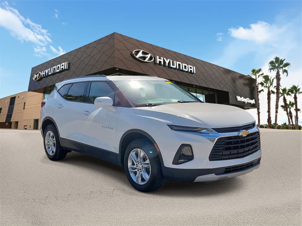 Thumbnail: 2020 Chevrolet Blazer - 4