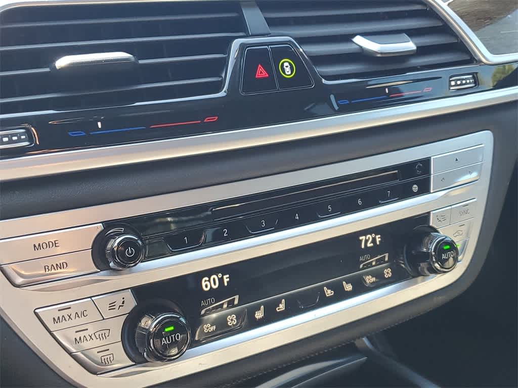 Thumbnail: 2019 BMW 7 Series - 28