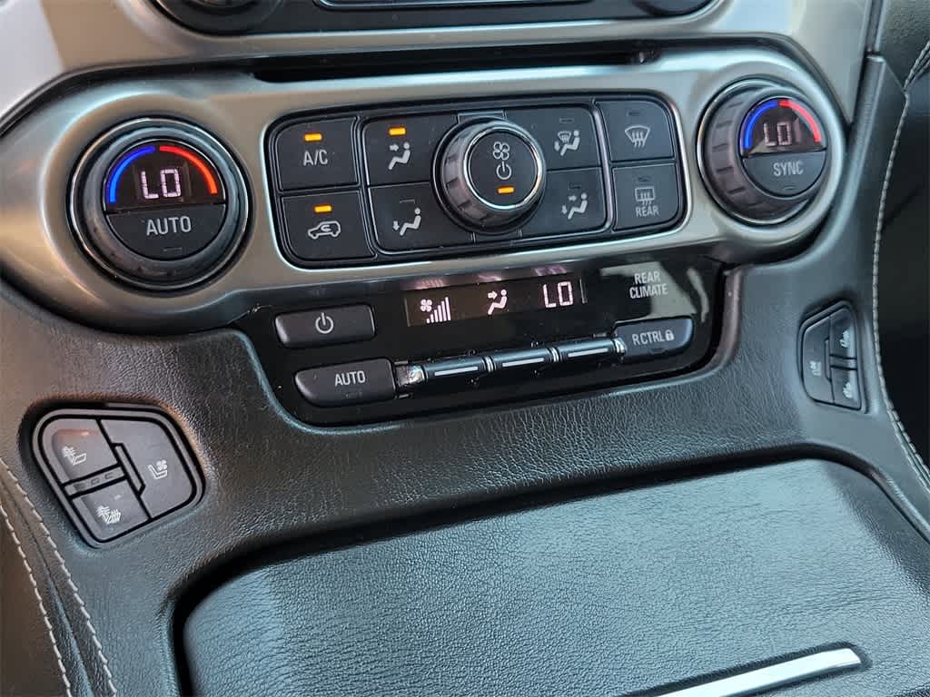 Thumbnail: 2019 Chevrolet Tahoe - 28
