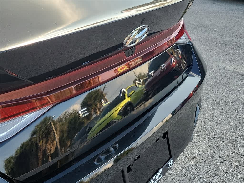 Thumbnail: 2023 Hyundai Elantra - 6