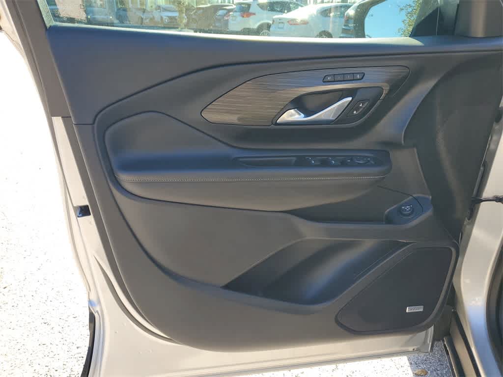 Thumbnail: 2022 GMC Terrain - 16