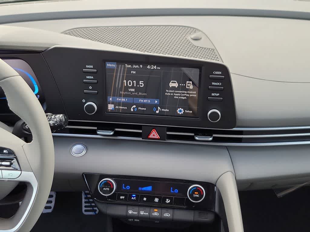 Thumbnail: 2026 Hyundai Elantra - 16