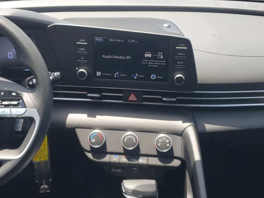Thumbnail: 2026 Hyundai Elantra - 16